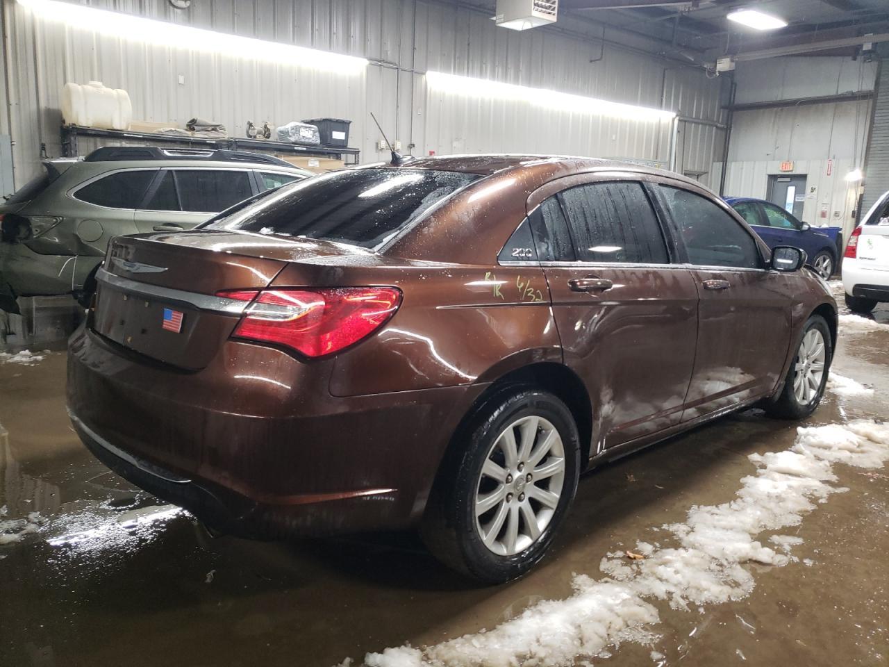 2012 CHRYSLER 200 TOURIN - Фото 3