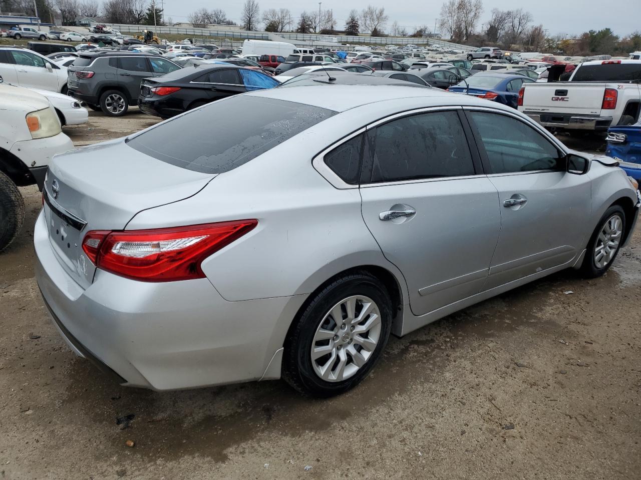 2017 NISSAN ALTIMA 2.5 - Image 3