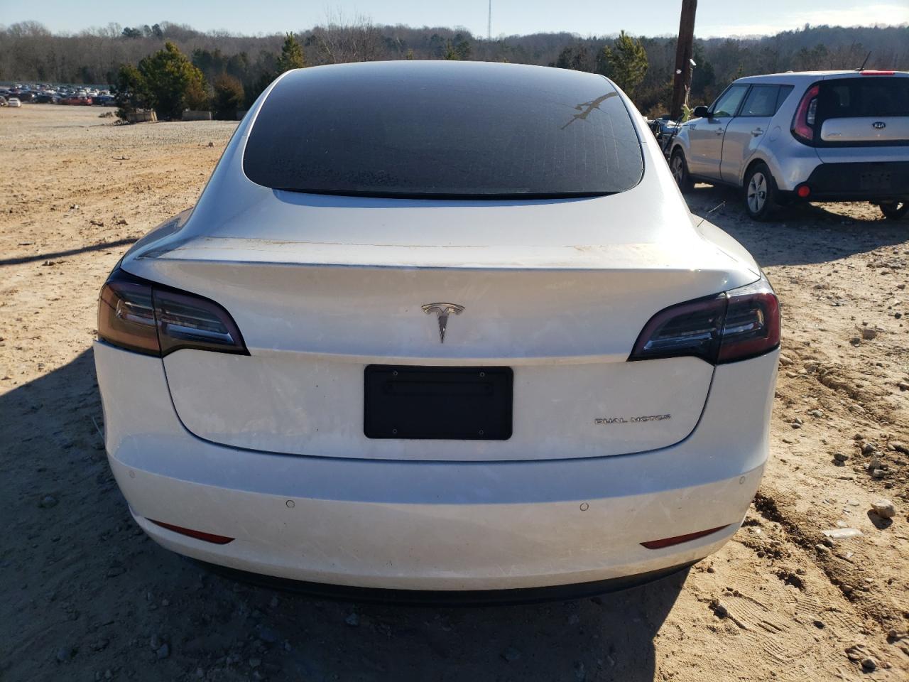 2019 TESLA MODEL 3 - Фото 6