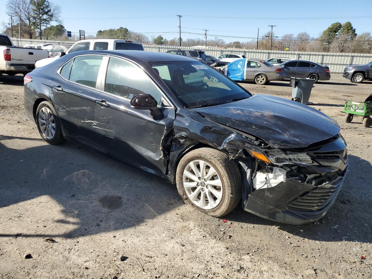 2020 TOYOTA CAMRY LE - Image 4