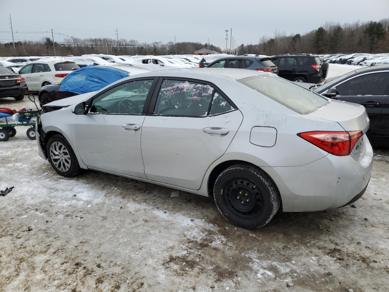 2019 TOYOTA COROLLA L - Фото 2