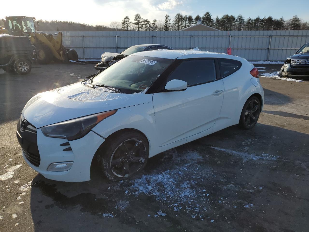 2013 HYUNDAI VELOSTER