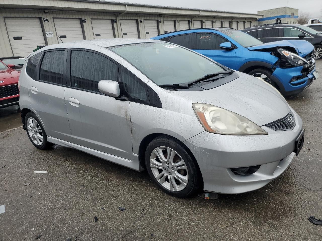 2011 HONDA FIT SPORT - Image 4