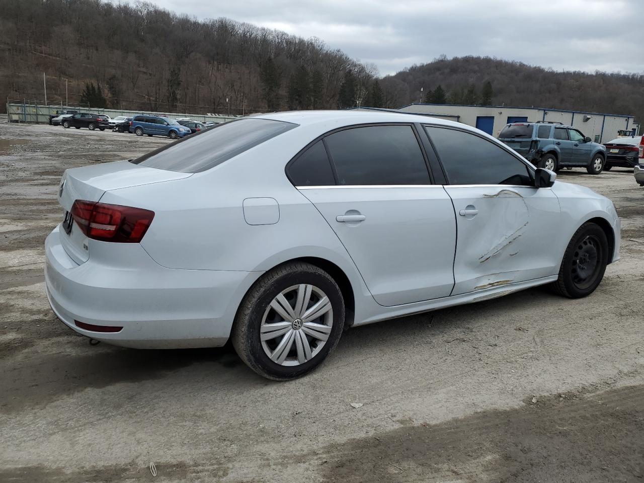 2017 VOLKSWAGEN JETTA S - Image 3
