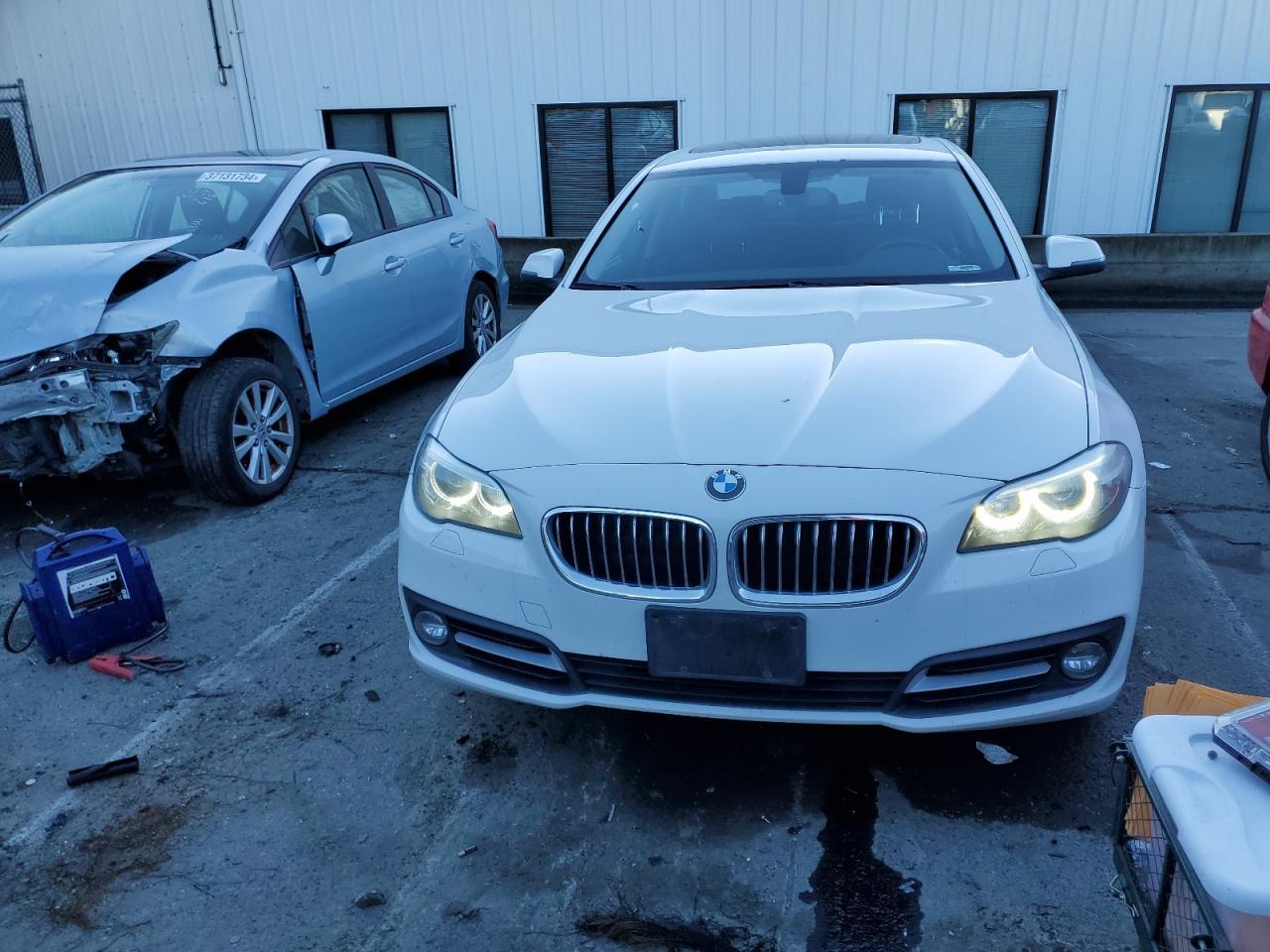 2016 BMW 528 I - Image 5