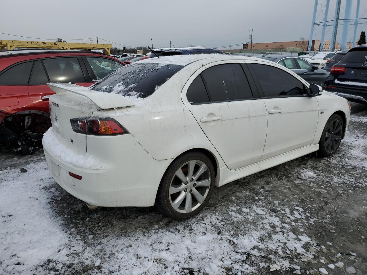 2015 MITSUBISHI LANCER GT - Image 3