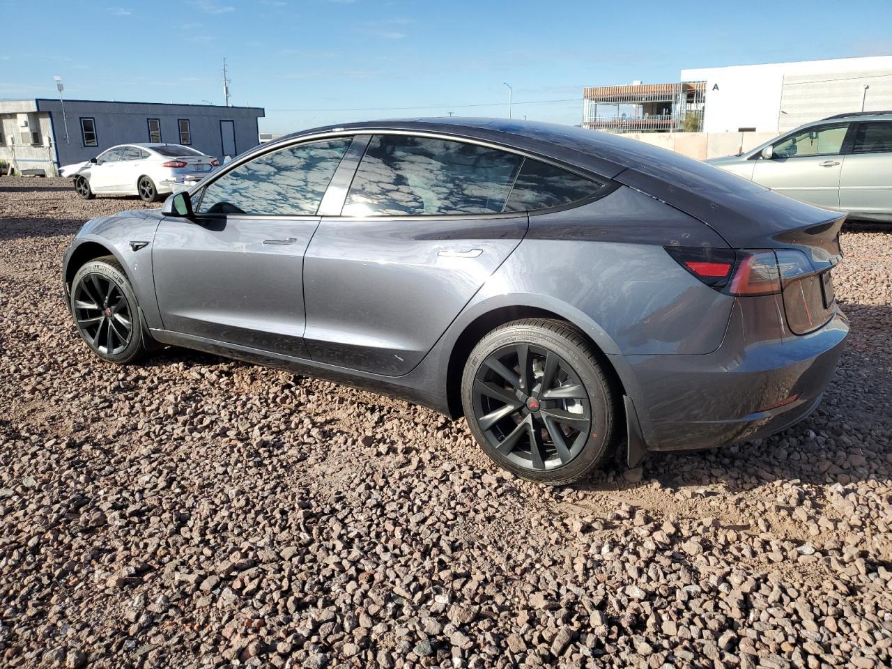 2023 TESLA MODEL 3 - Фото 2