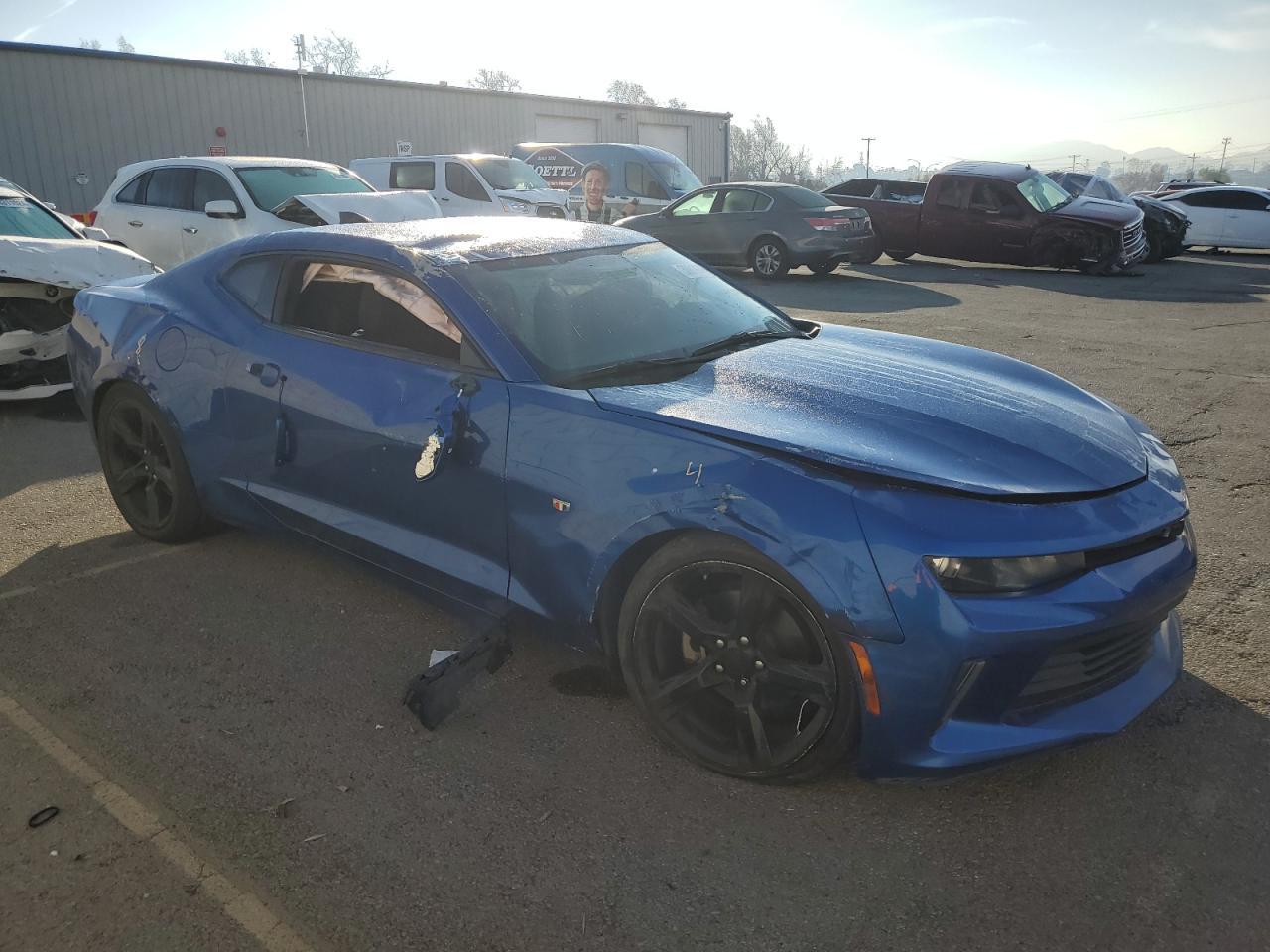 2018 CHEVROLET CAMARO LT - Image 4