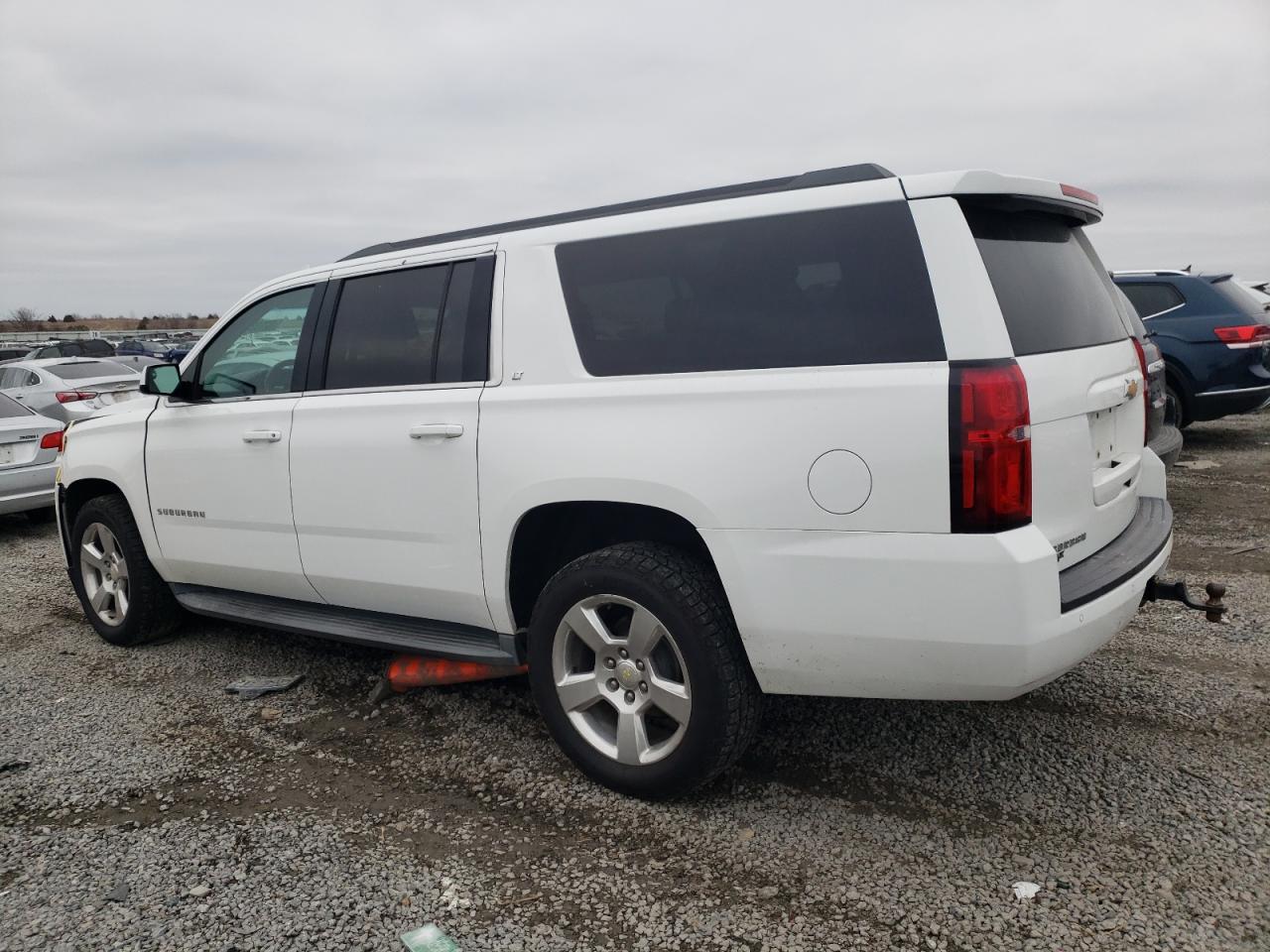 2016 CHEVROLET SUBURBAN K - Фото 2