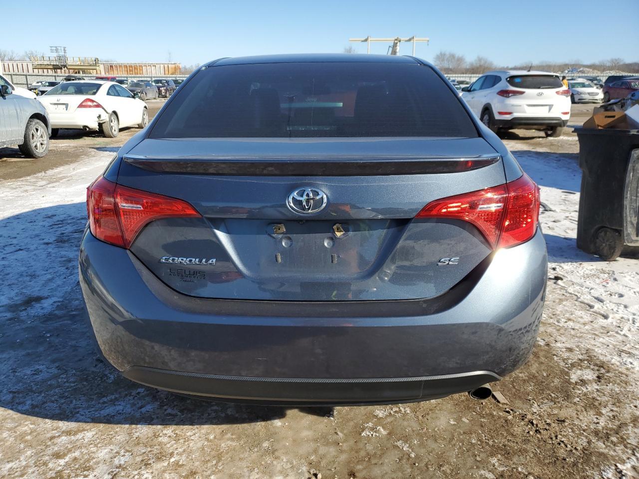 2018 TOYOTA COROLLA L - Image 6