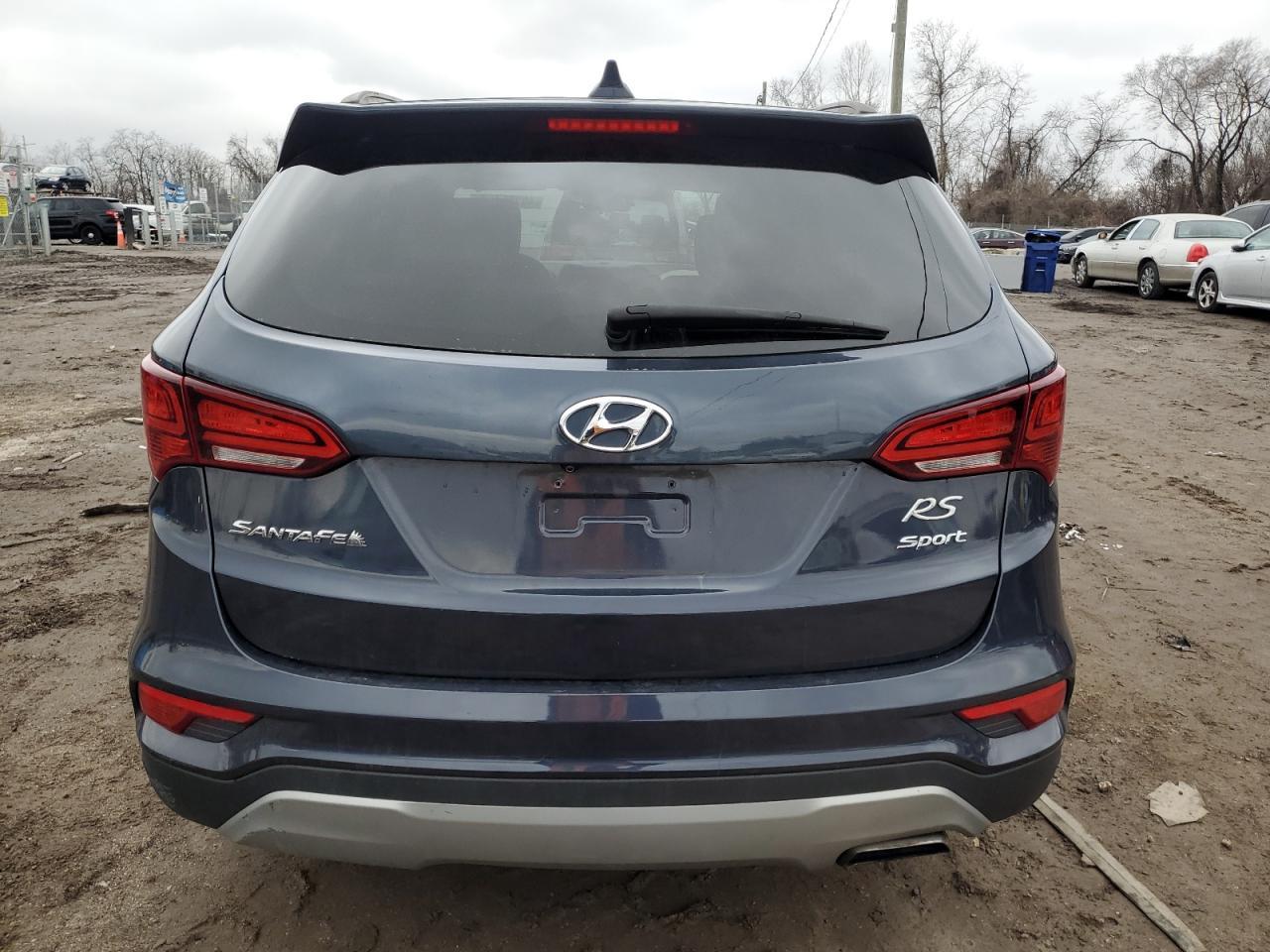 2017 HYUNDAI SANTA FE S - Image 6