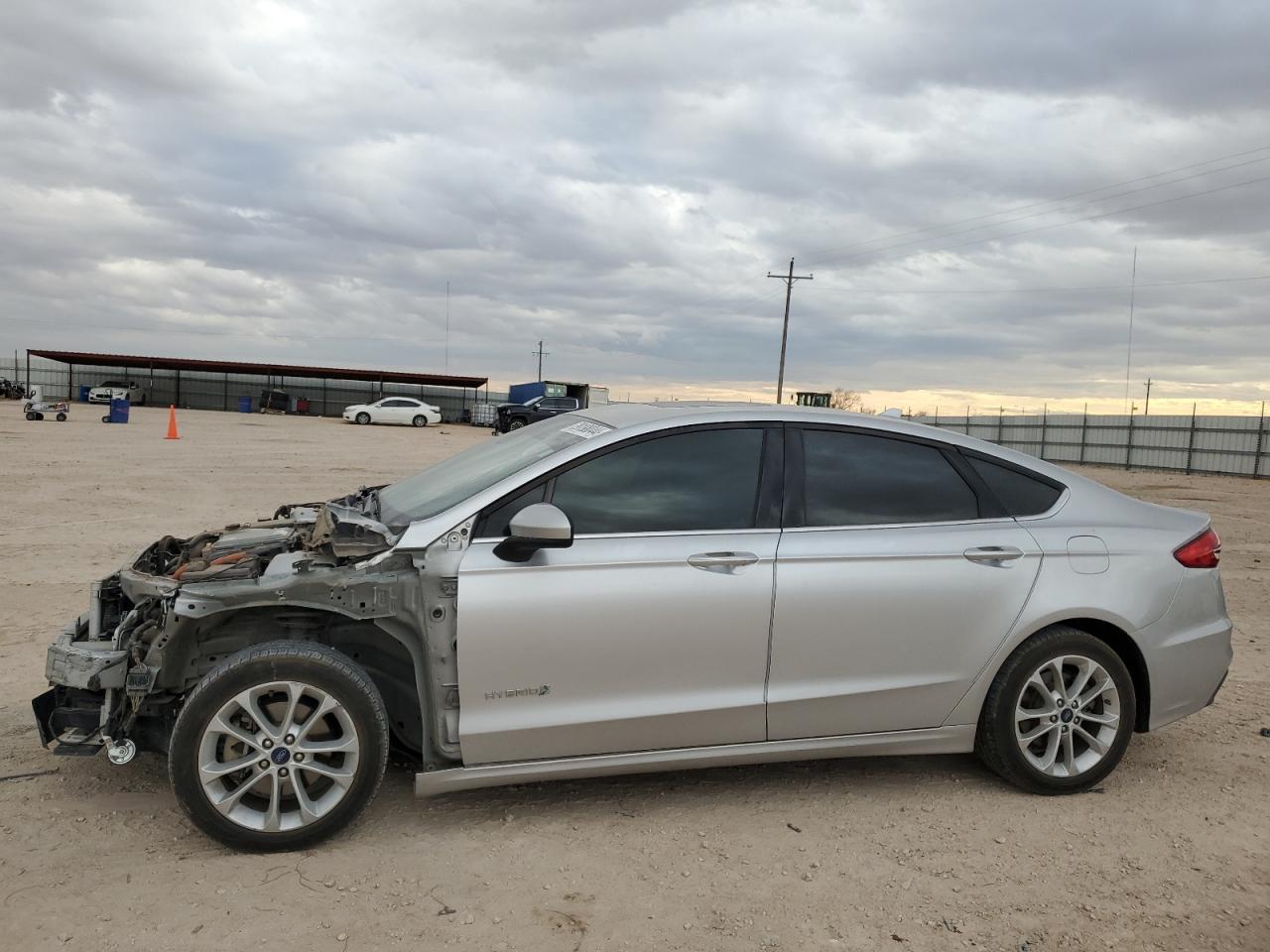 2019 FORD FUSION SE car image