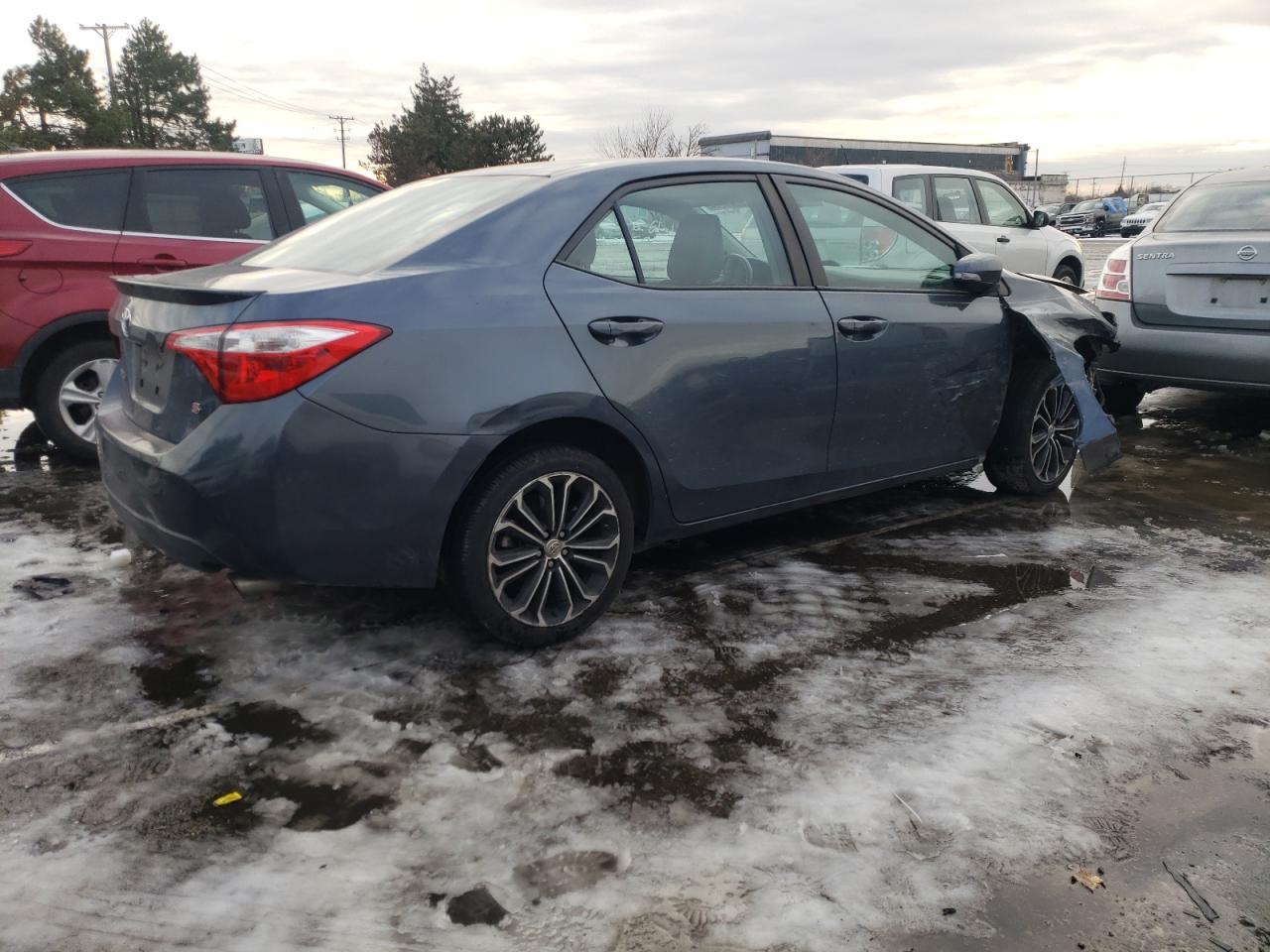 2014 TOYOTA COROLLA L - Фото 3