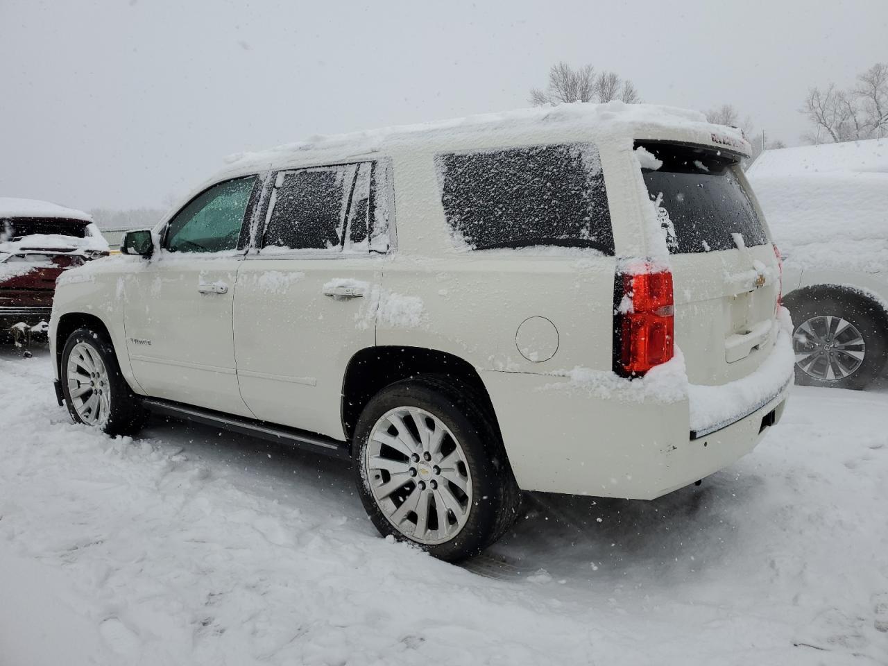 2015 CHEVROLET TAHOE K150 - Фото 2