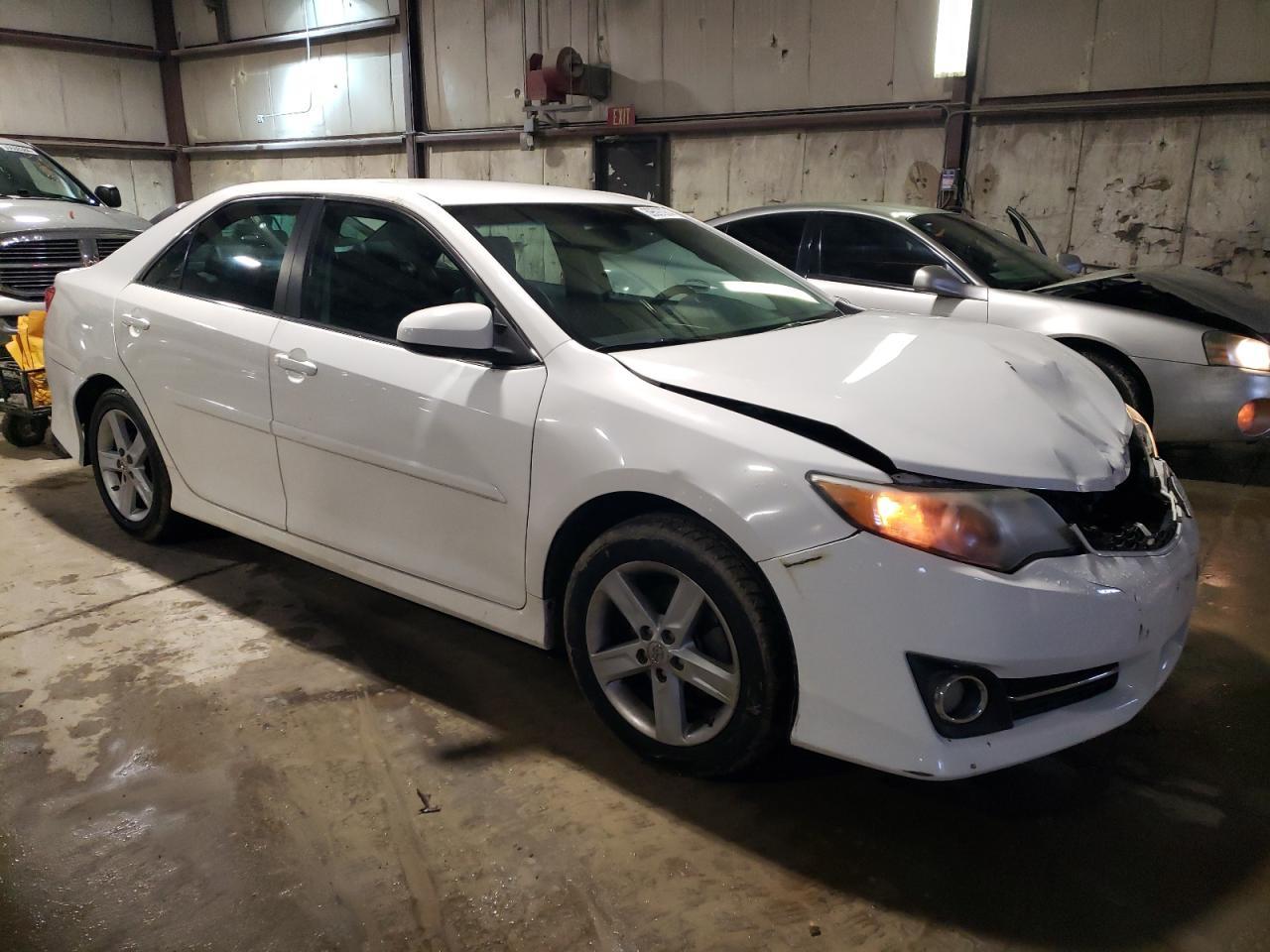 2012 TOYOTA CAMRY BASE - Фото 4