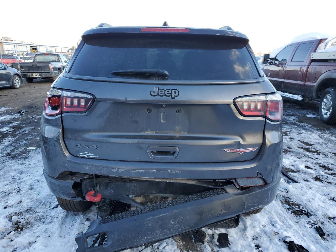 2019 JEEP COMPASS TR - Фото 6