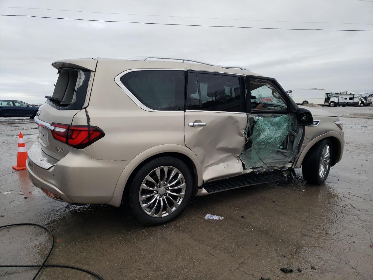 2018 INFINITI QX80 BASE - Image 3