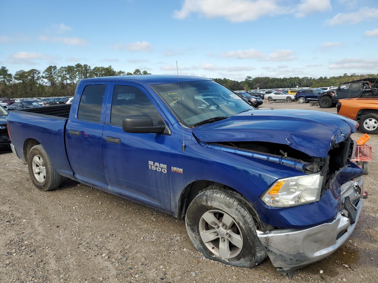 2014 RAM 1500 ST - Image 4