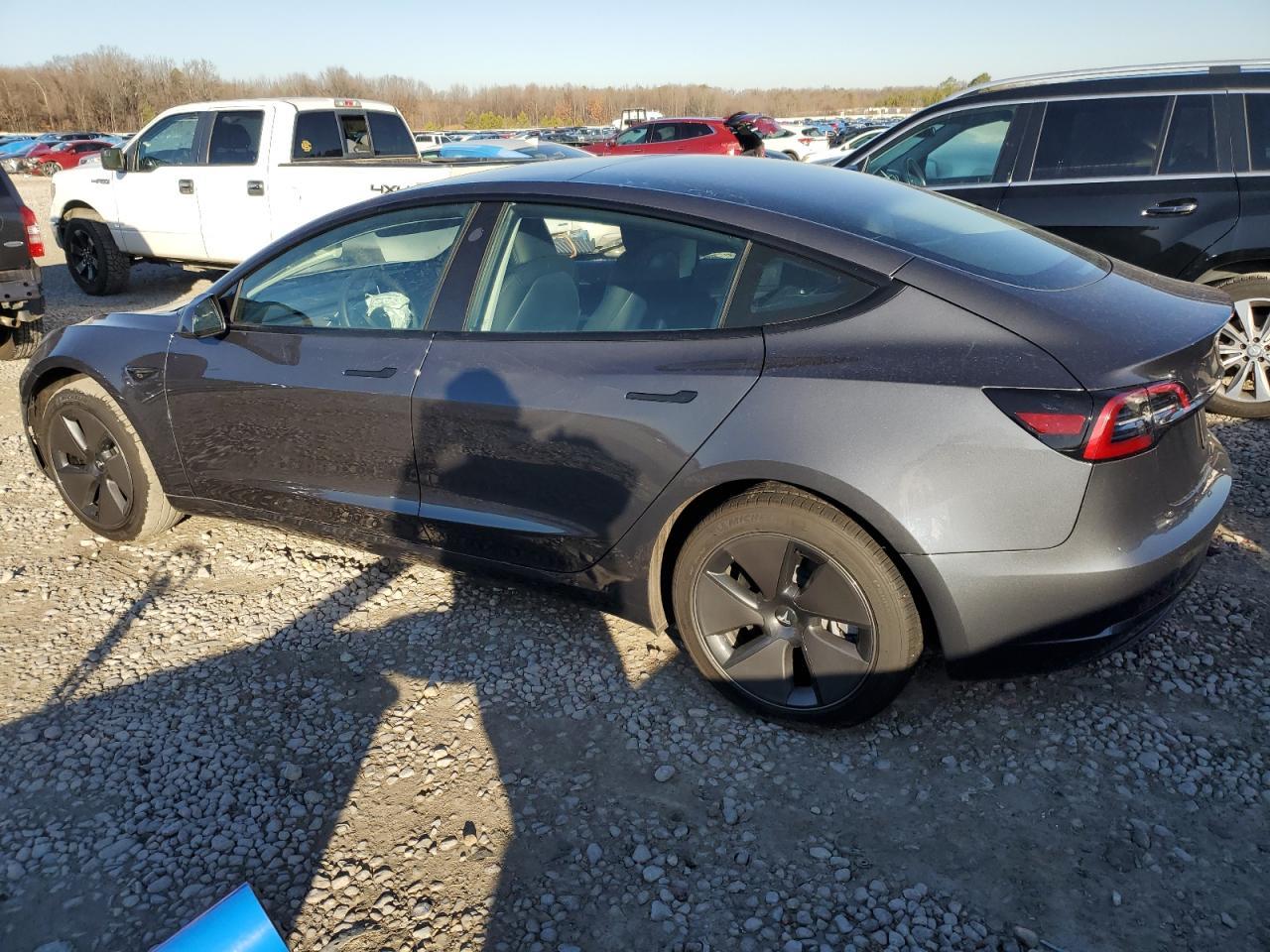 2023 TESLA MODEL 3 - Image 2