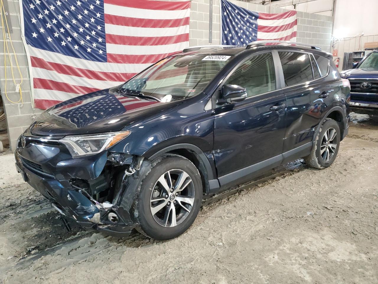 2017 TOYOTA RAV4 XLE