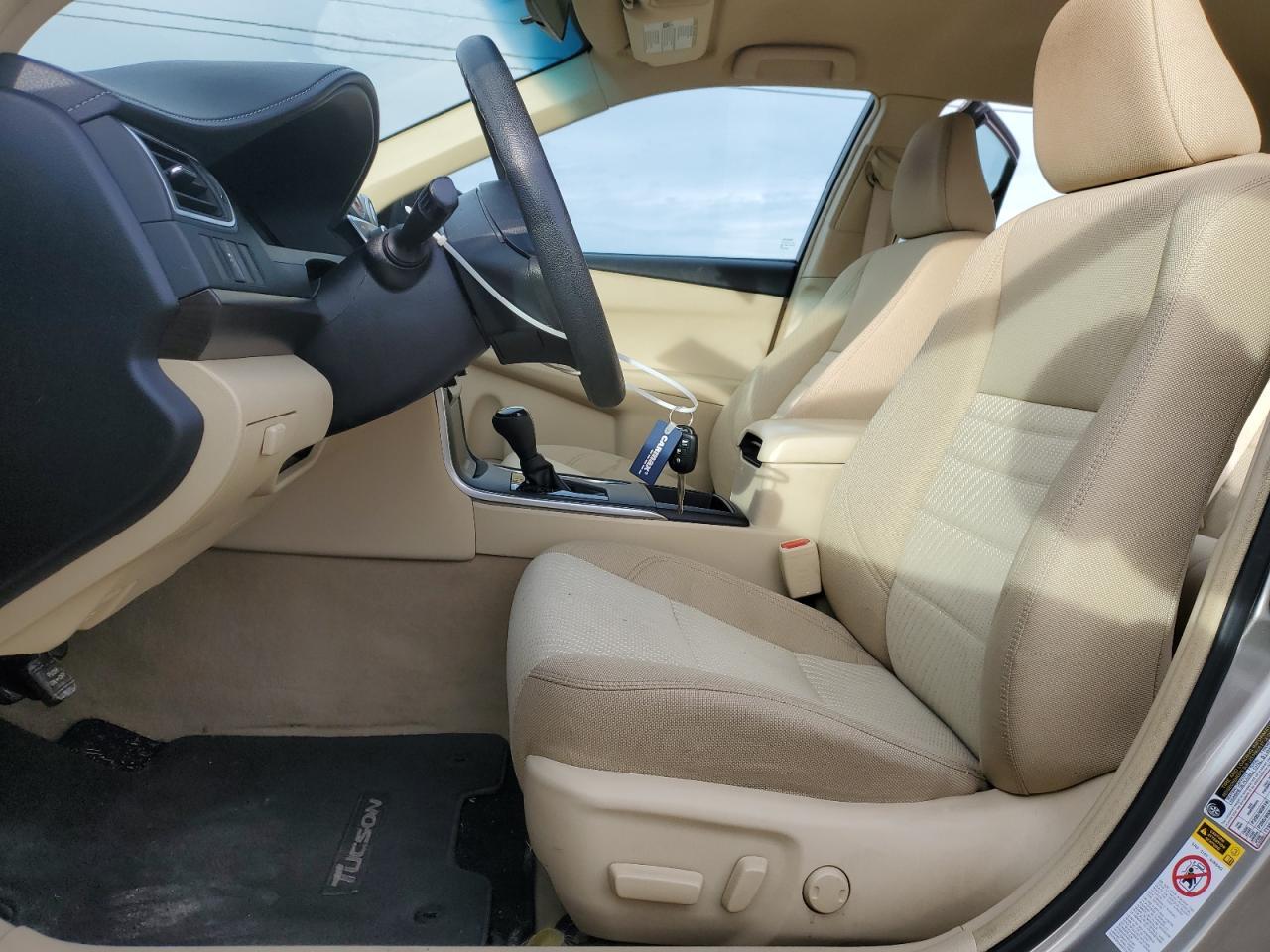 2017 TOYOTA CAMRY LE - Image 7