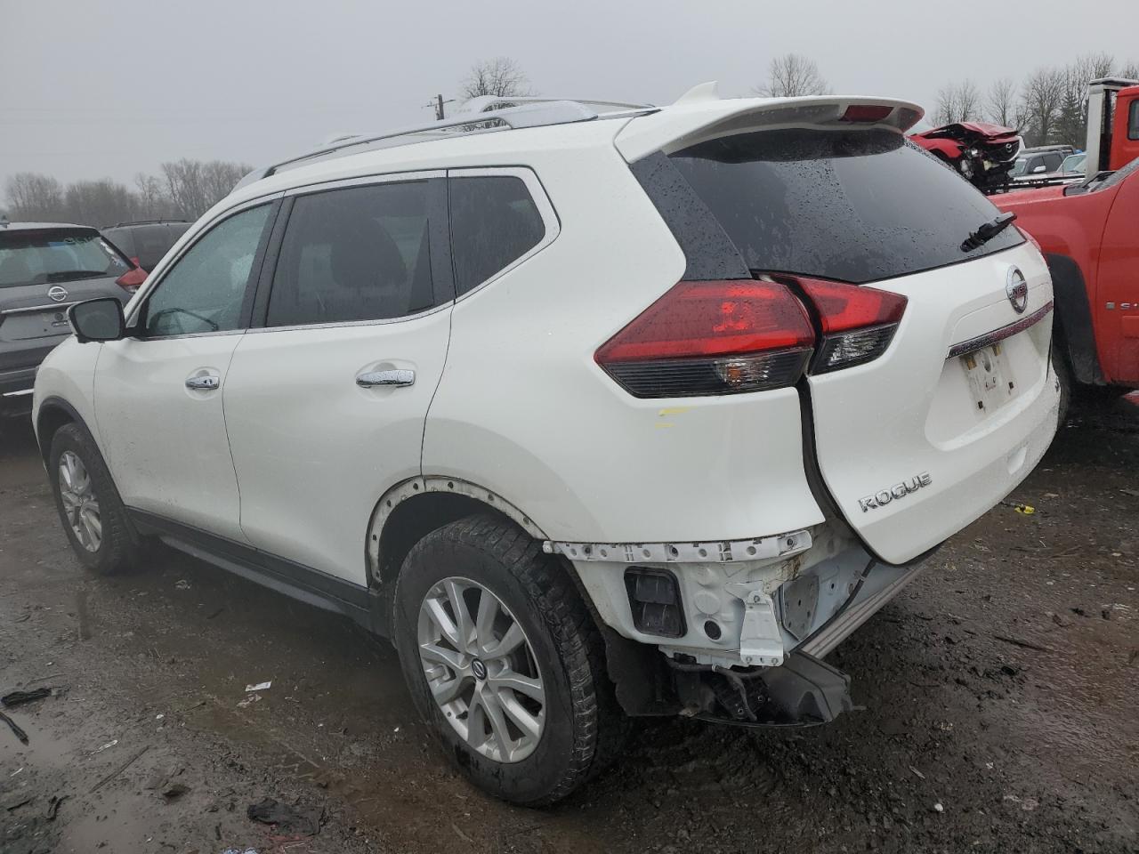 2018 NISSAN ROGUE S - Фото 2