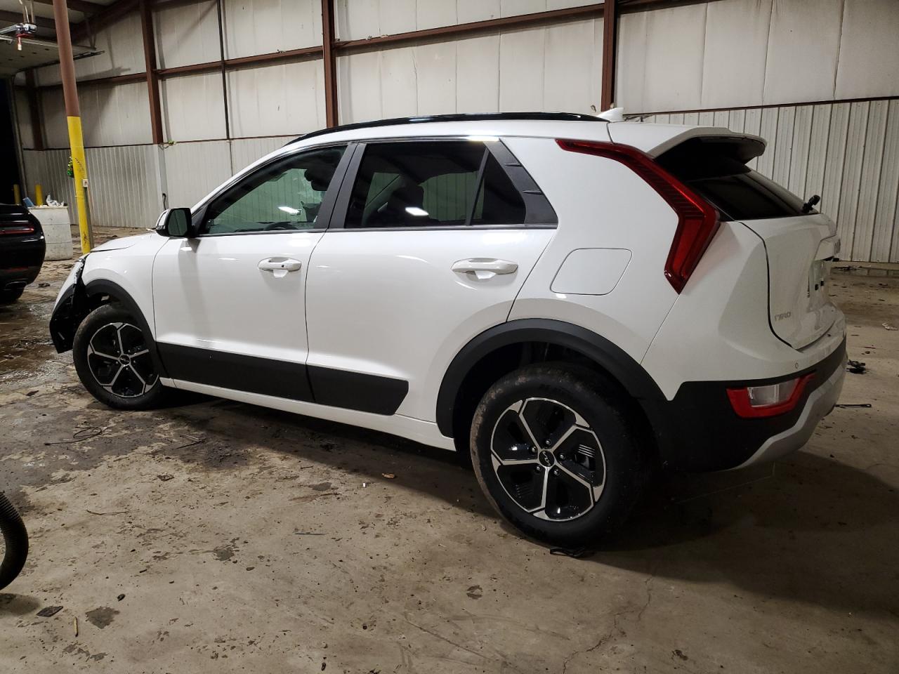 2023 KIA NIRO EX - Фото 2