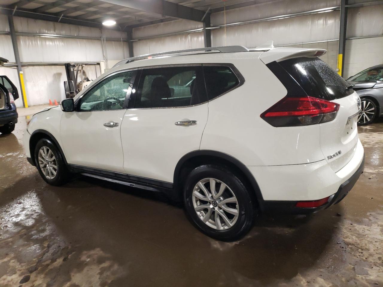 2017 NISSAN ROGUE S - Image 2