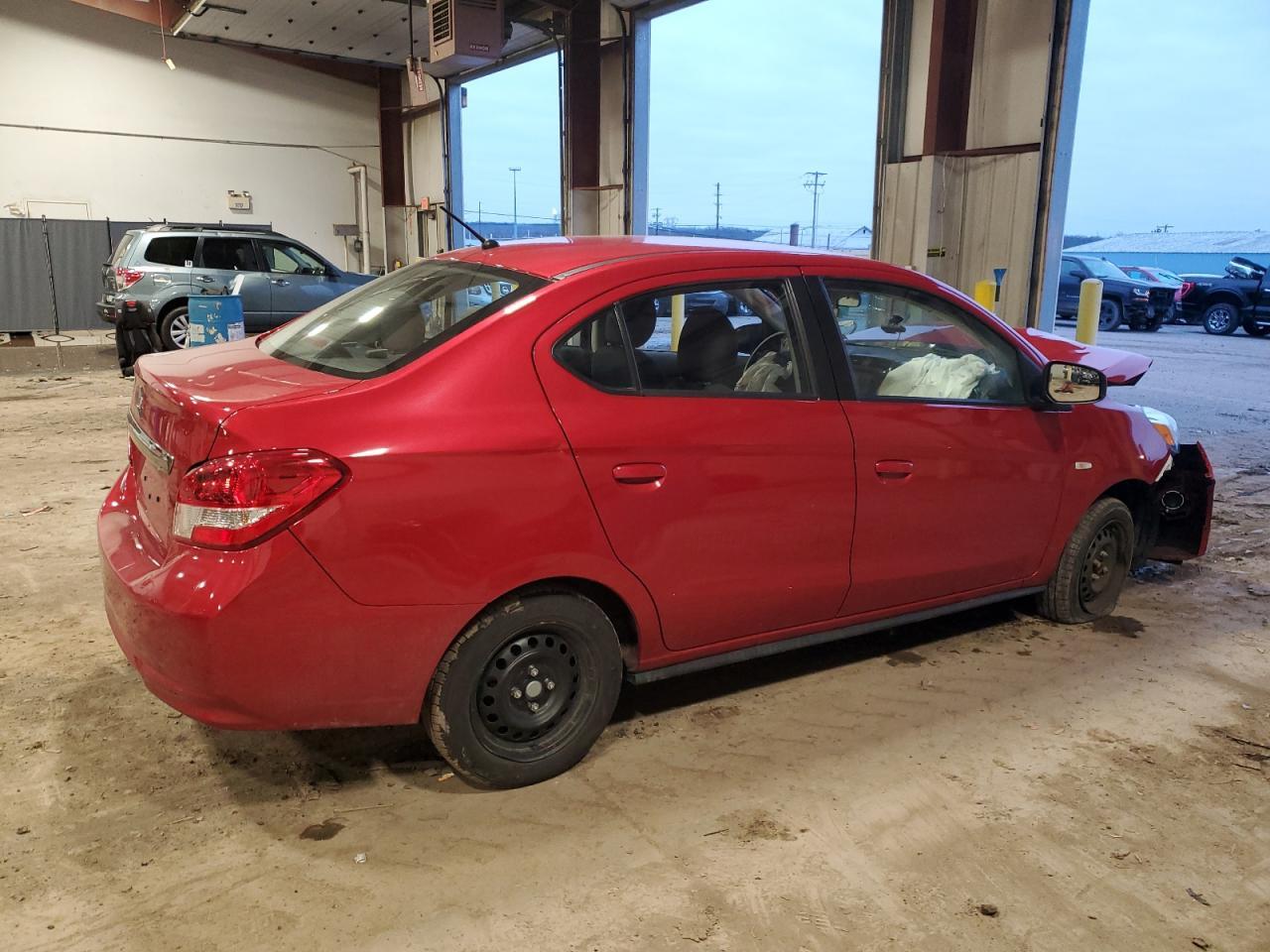 2020 MITSUBISHI MIRAGE G4 - Фото 3