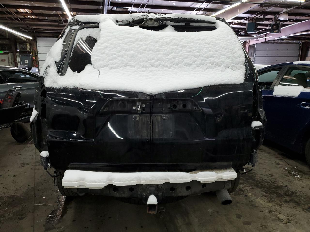 2022 TOYOTA 4RUNNER SR - Image 6