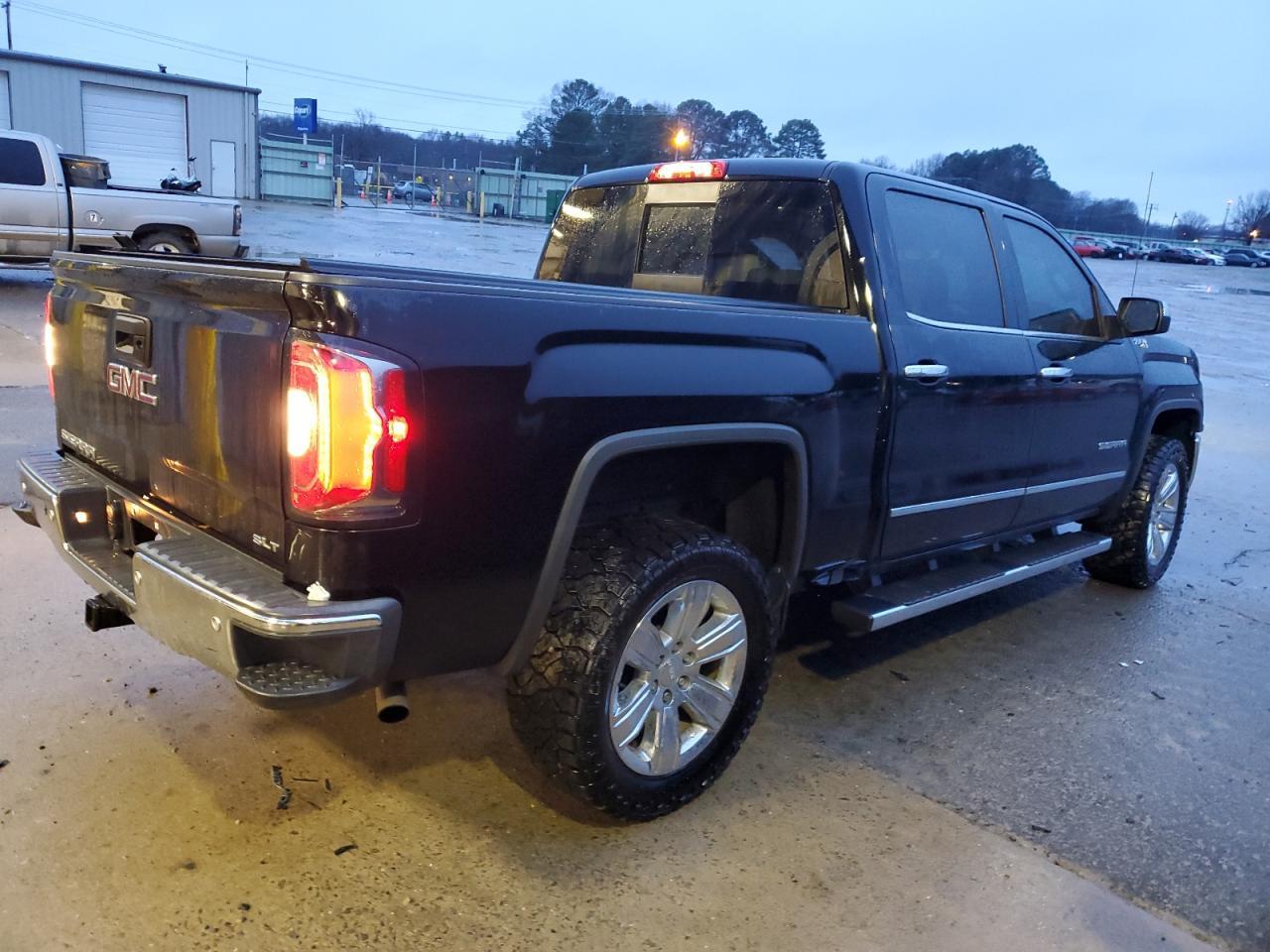 2018 GMC SIERRA K15 - Image 3