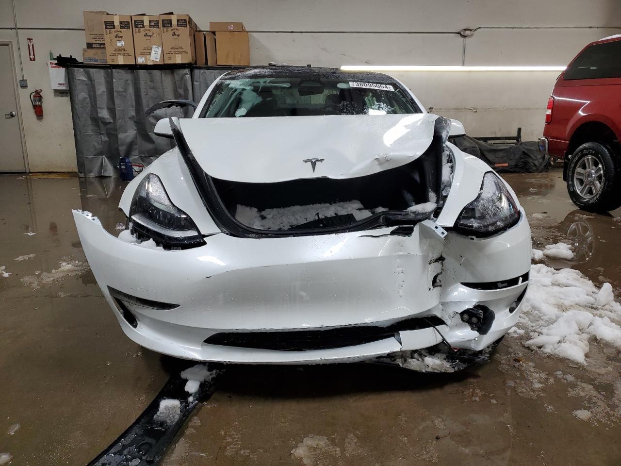 2023 TESLA MODEL 3 - Фото 5