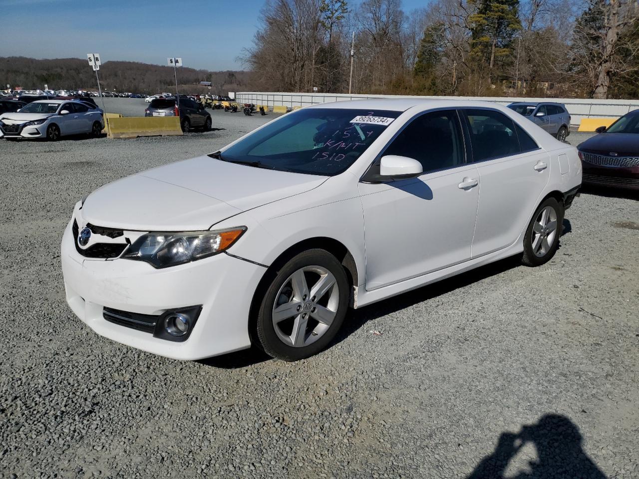 2014 TOYOTA CAMRY L