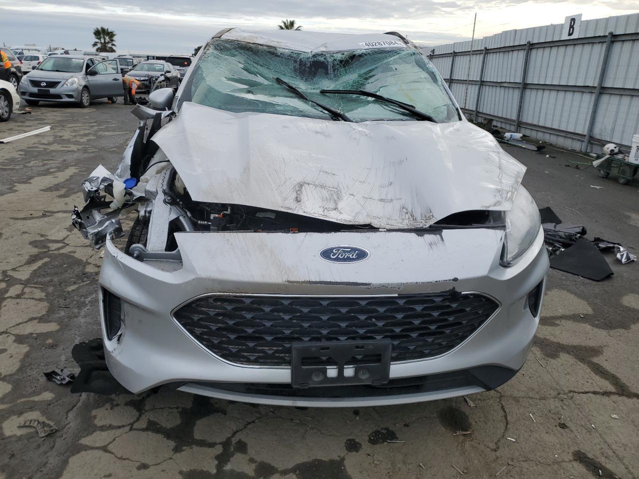2020 FORD ESCAPE SE - Image 5