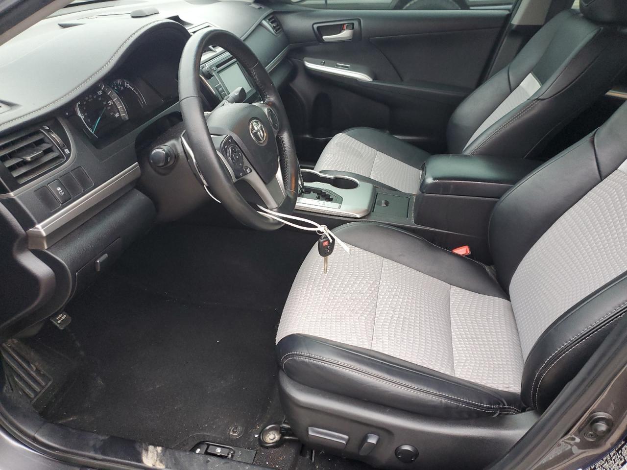 2014 TOYOTA CAMRY L - Фото 7