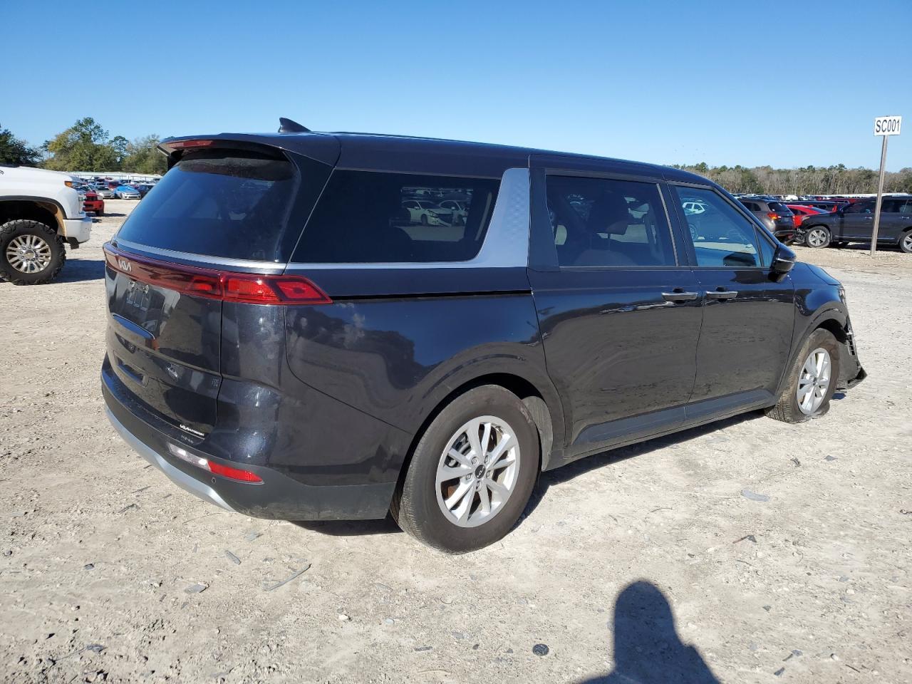 2024 KIA CARNIVAL L - Фото 3
