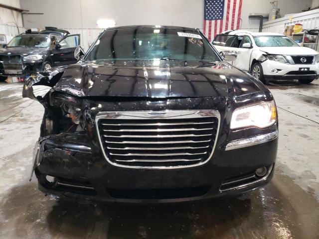 2014 Chrysler 300C - Image 5