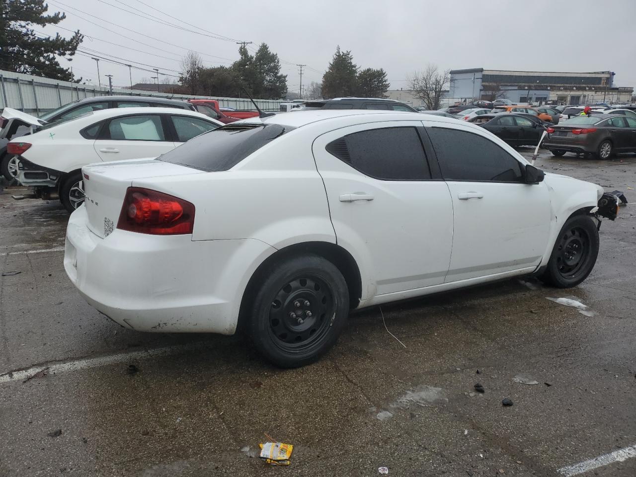 2014 DODGE AVENGER SE - Image 3