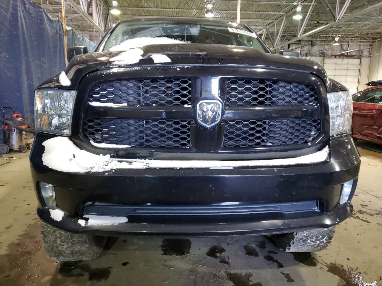 2014 RAM 1500 ST - Фото 5
