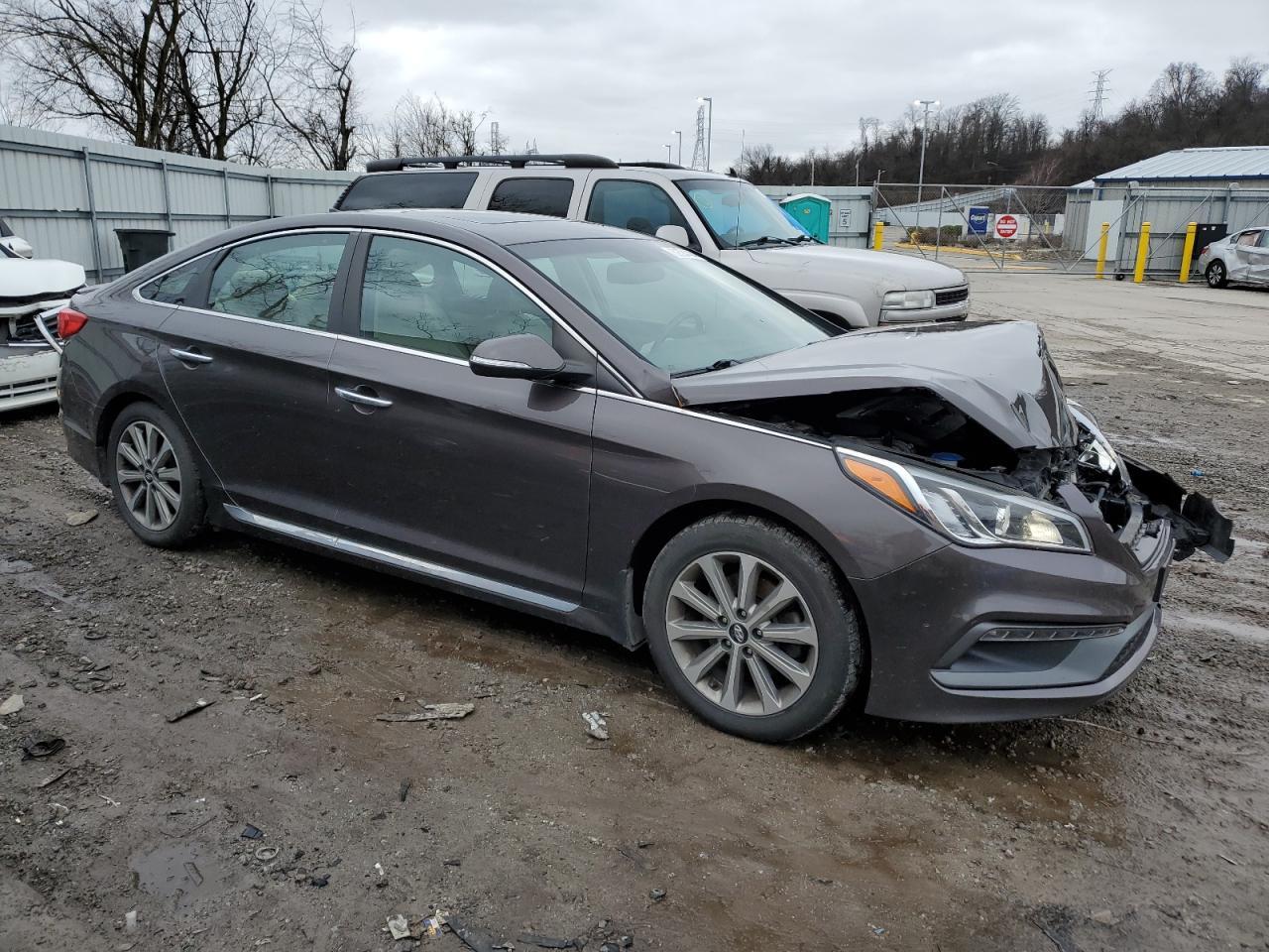 2017 HYUNDAI SONATA SPO - Image 4