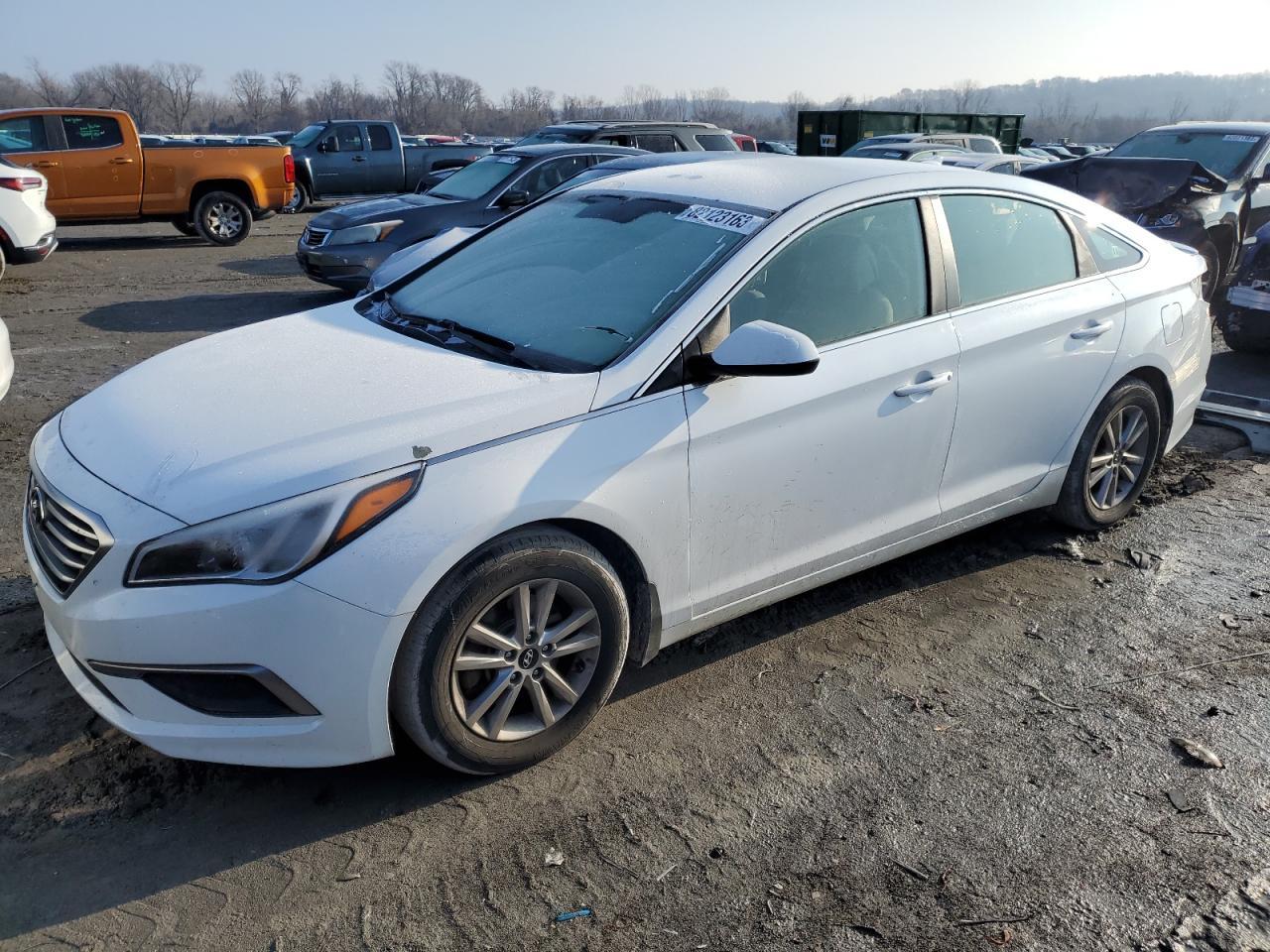 2016 HYUNDAI SONATA SE car image