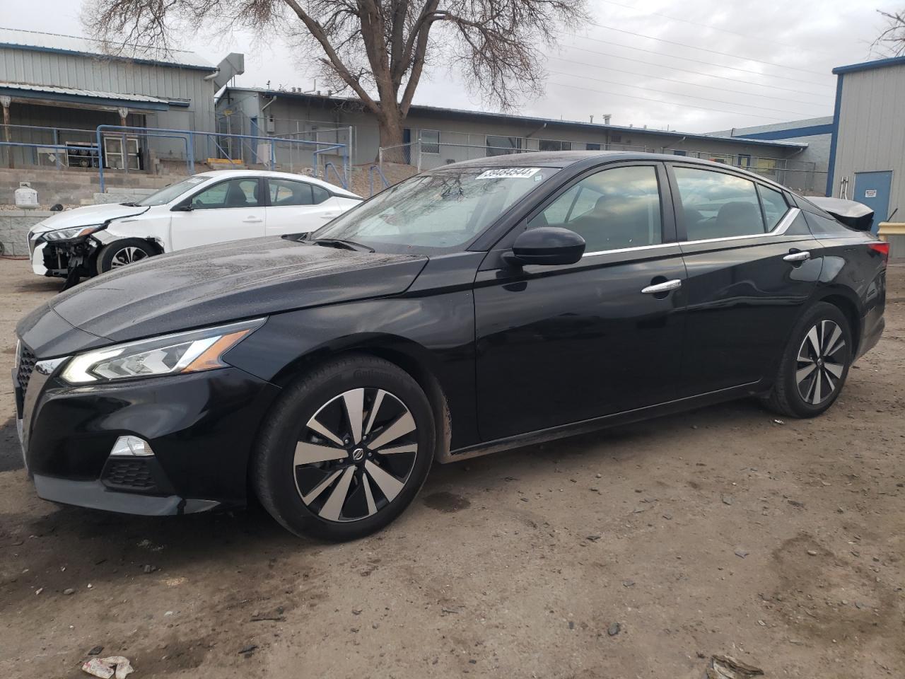 2022 NISSAN ALTIMA SV