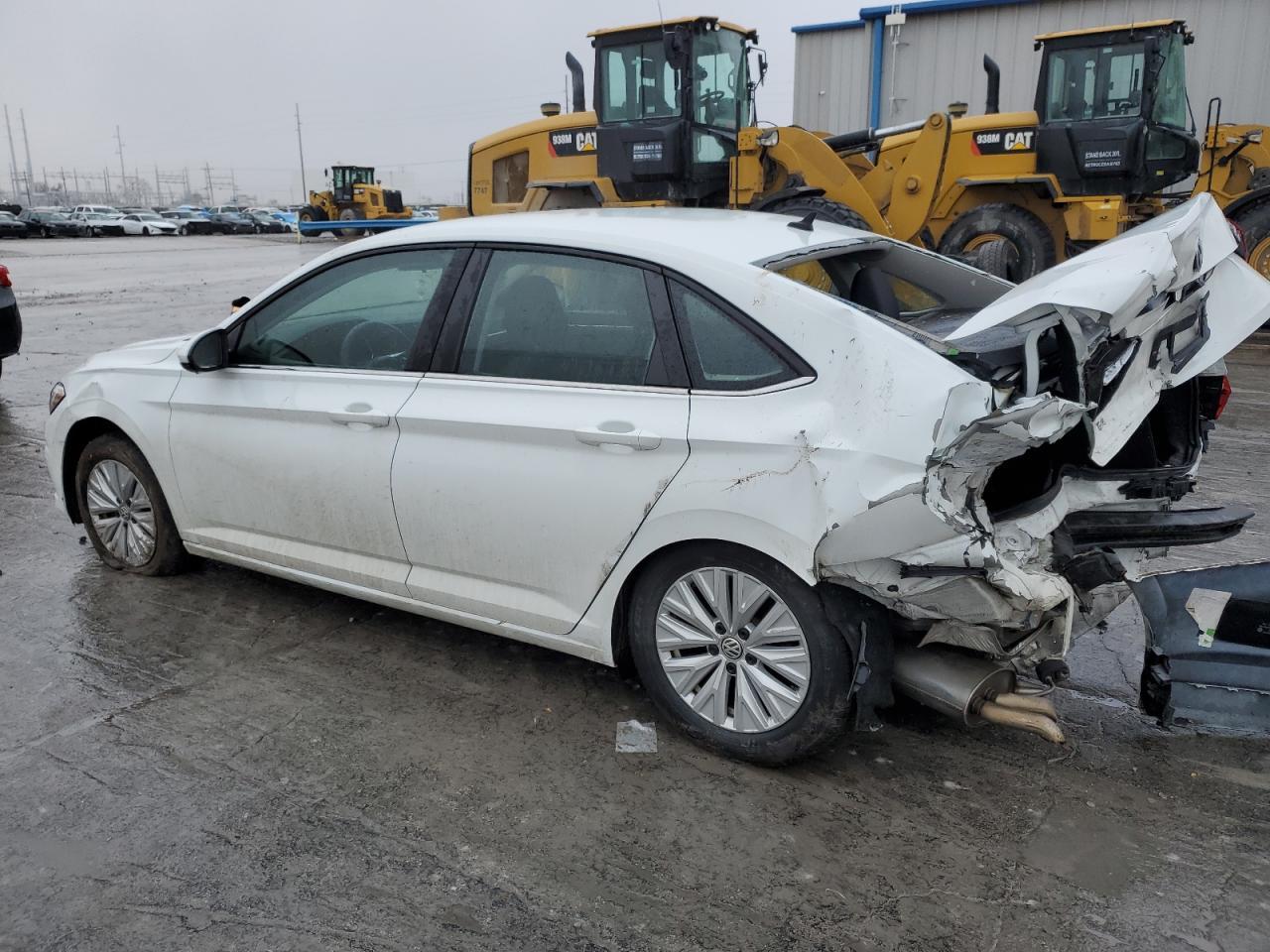 2019 VOLKSWAGEN JETTA S - Image 2