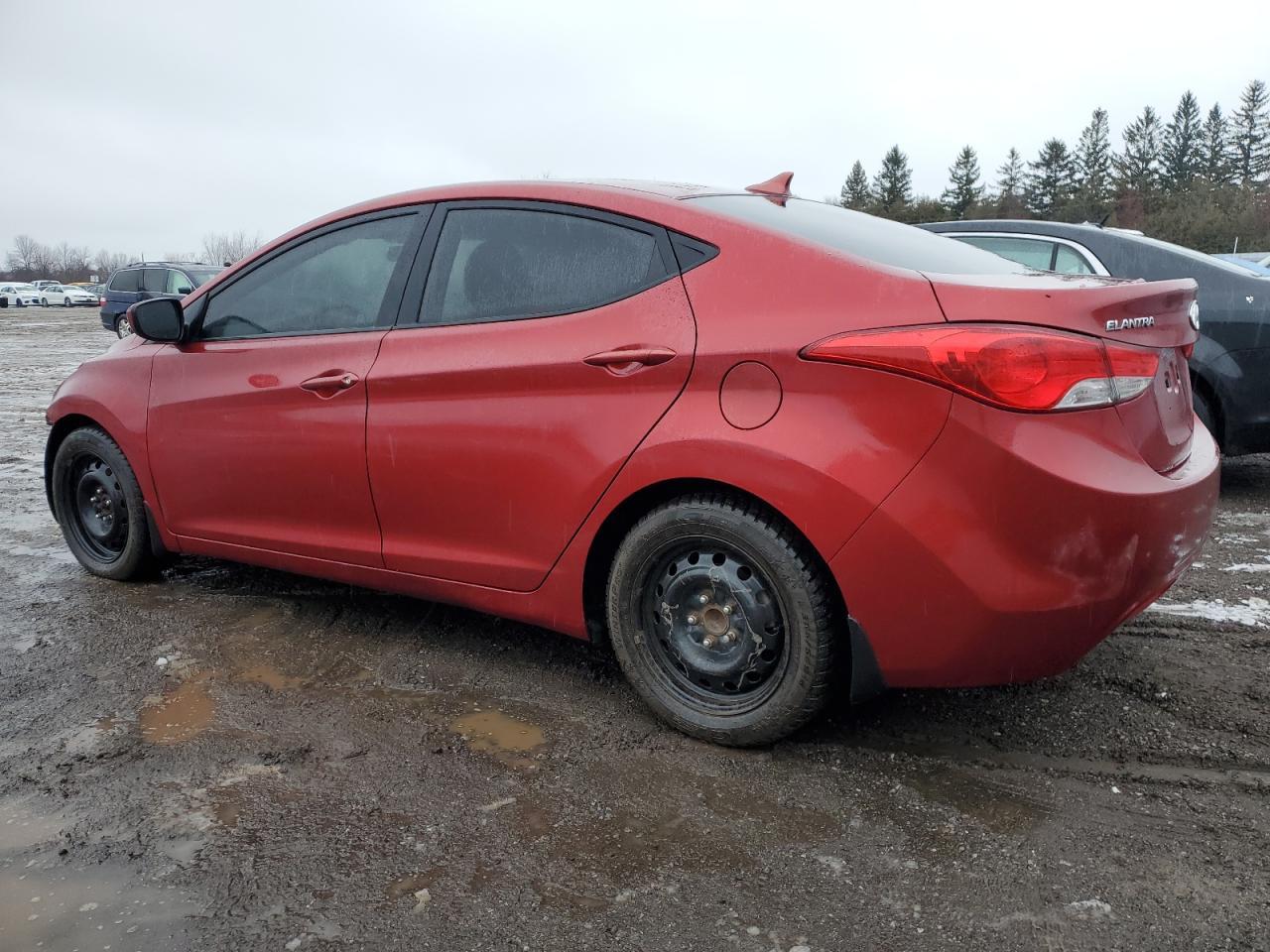 2013 HYUNDAI ELANTRA GL - Image 2
