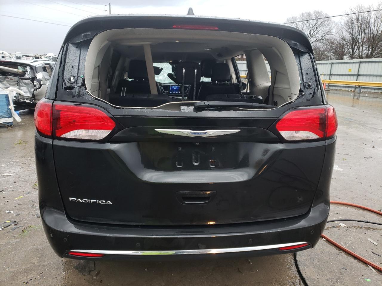 2017 CHRYSLER PACIFICA T - Image 6