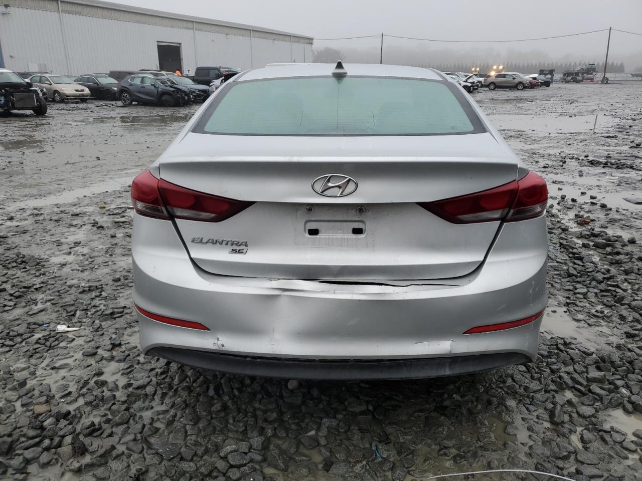2017 HYUNDAI ELANTRA SE - Image 6