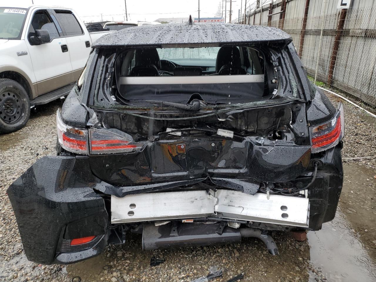 2016 LEXUS CT 200 - Фото 6