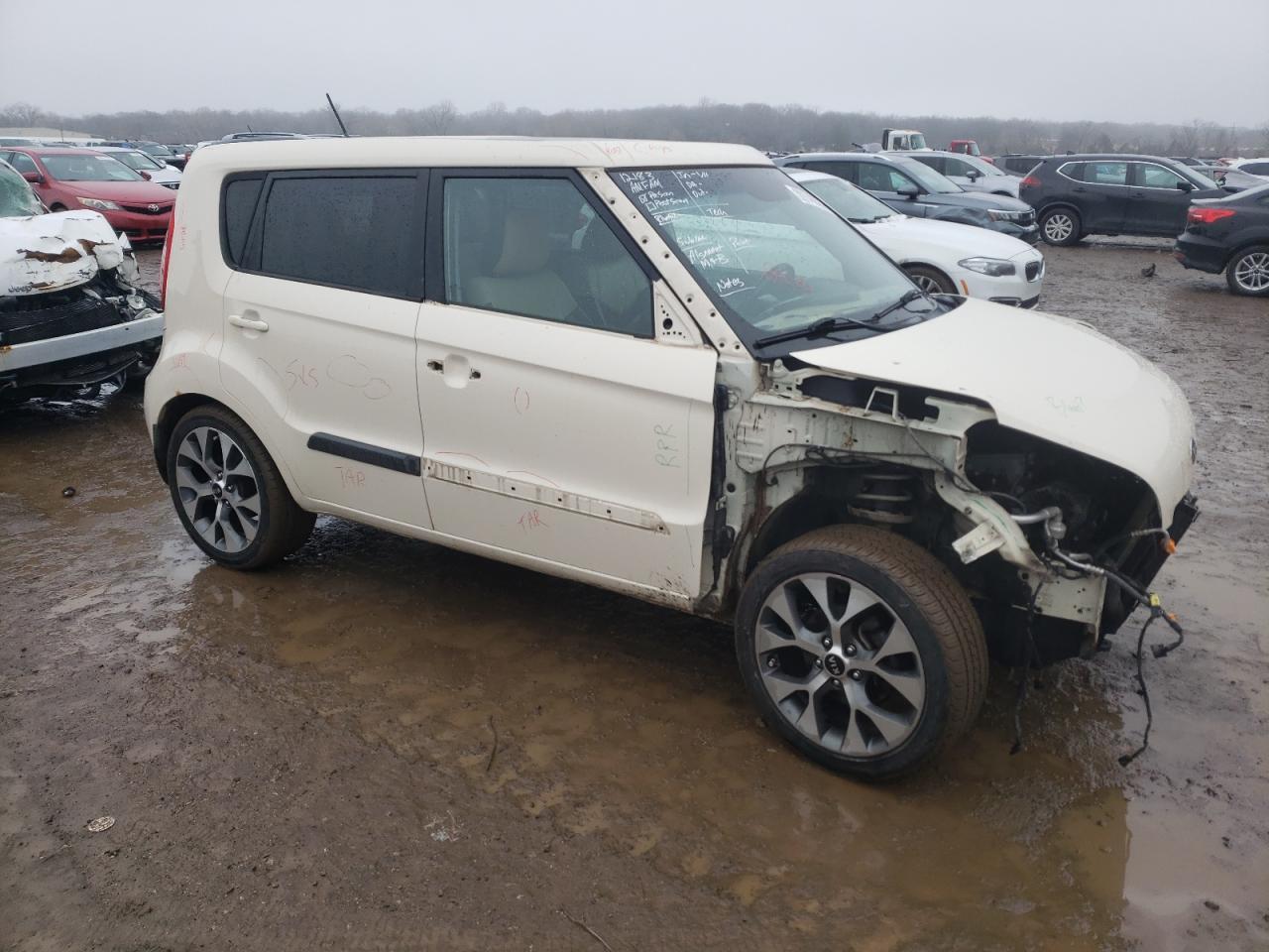 2013 KIA SOUL + - Image 4