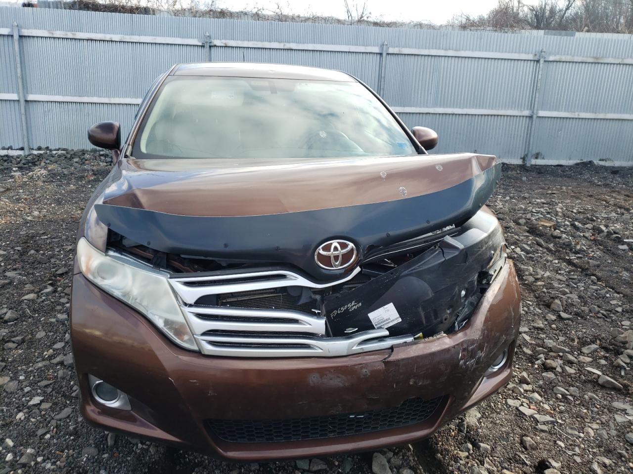 2011 TOYOTA VENZA - Фото 5