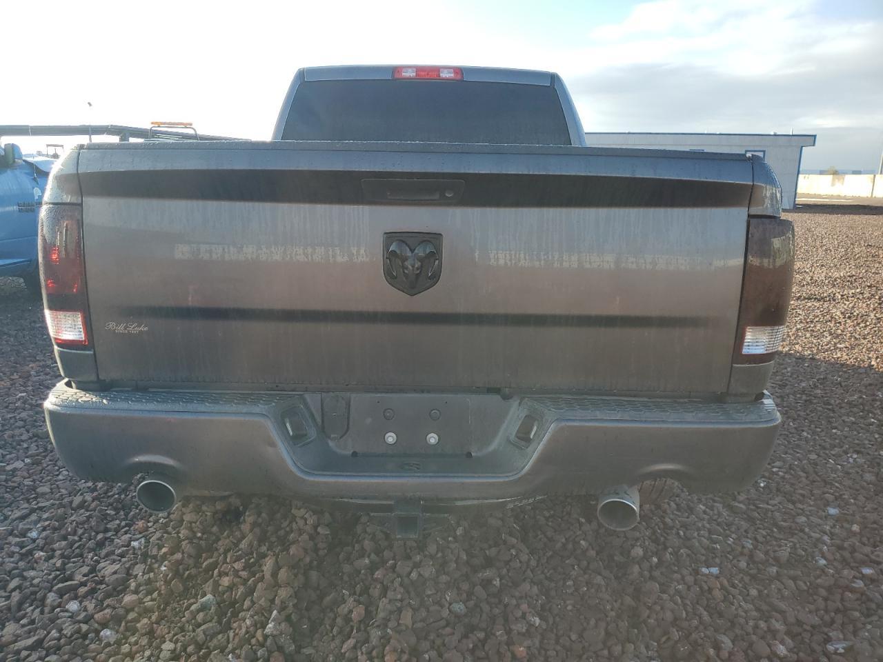 2014 RAM 1500 ST - Фото 6